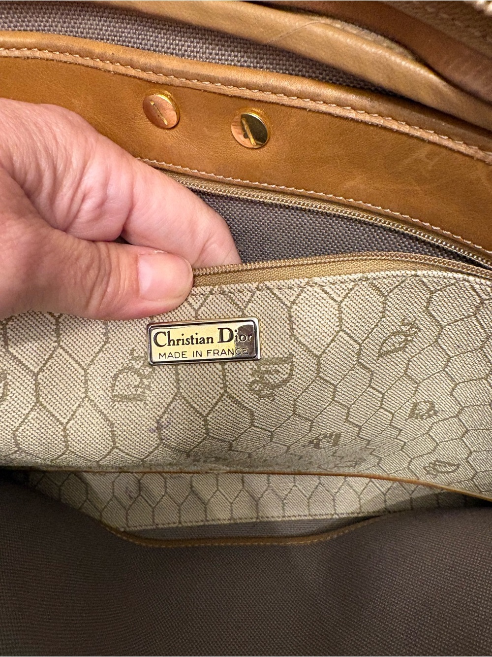 🌟RARE🌟VTG Christian Dior Honeycomb Shoulder BagTan Canvas Leather Marc Bohan Era - Picture 7 of 16